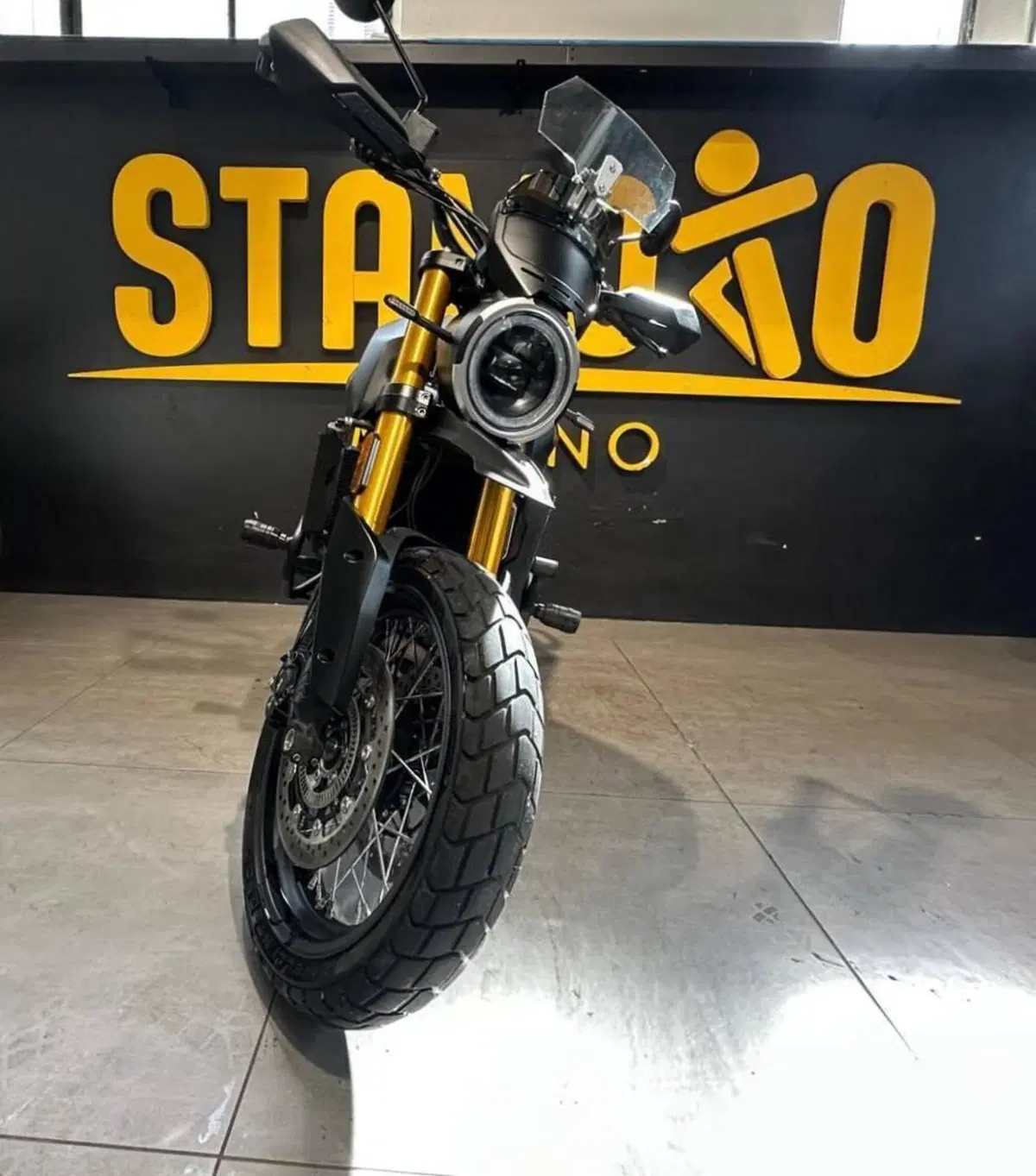 Moto Morini SEIEMMEZZO SCR (2022 - 26) (2)