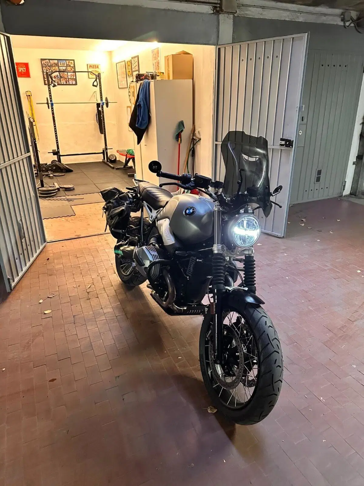 Bmw R nineT Scrambler (2021 - 24) (3)