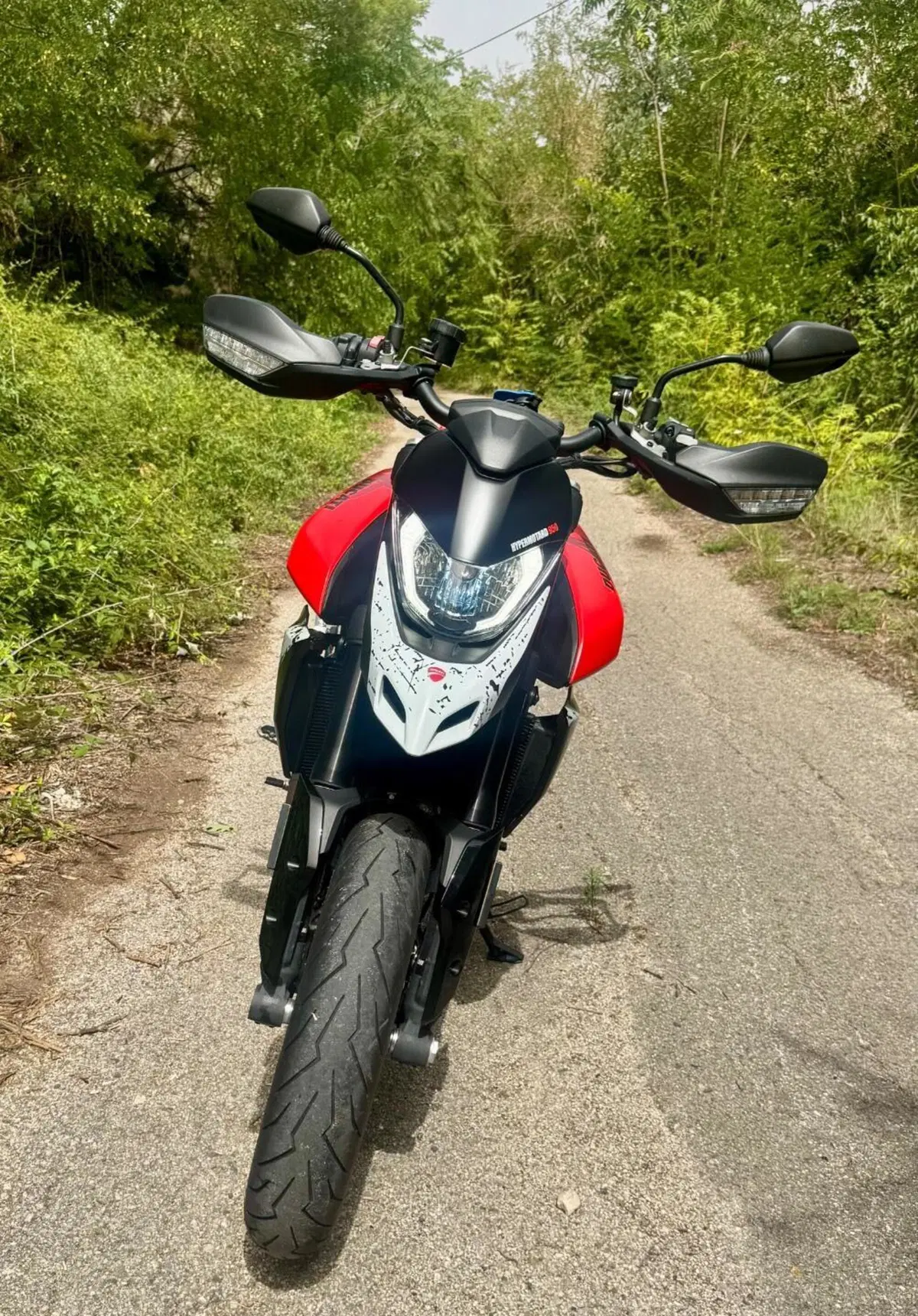 Ducati Hypermotard 950 RVE (2022 - 25) (6)