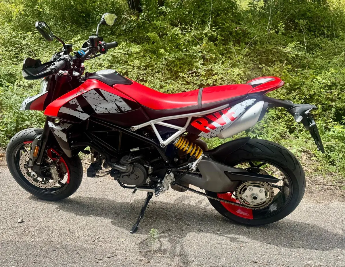 Ducati Hypermotard 950 RVE (2022 - 25) (7)