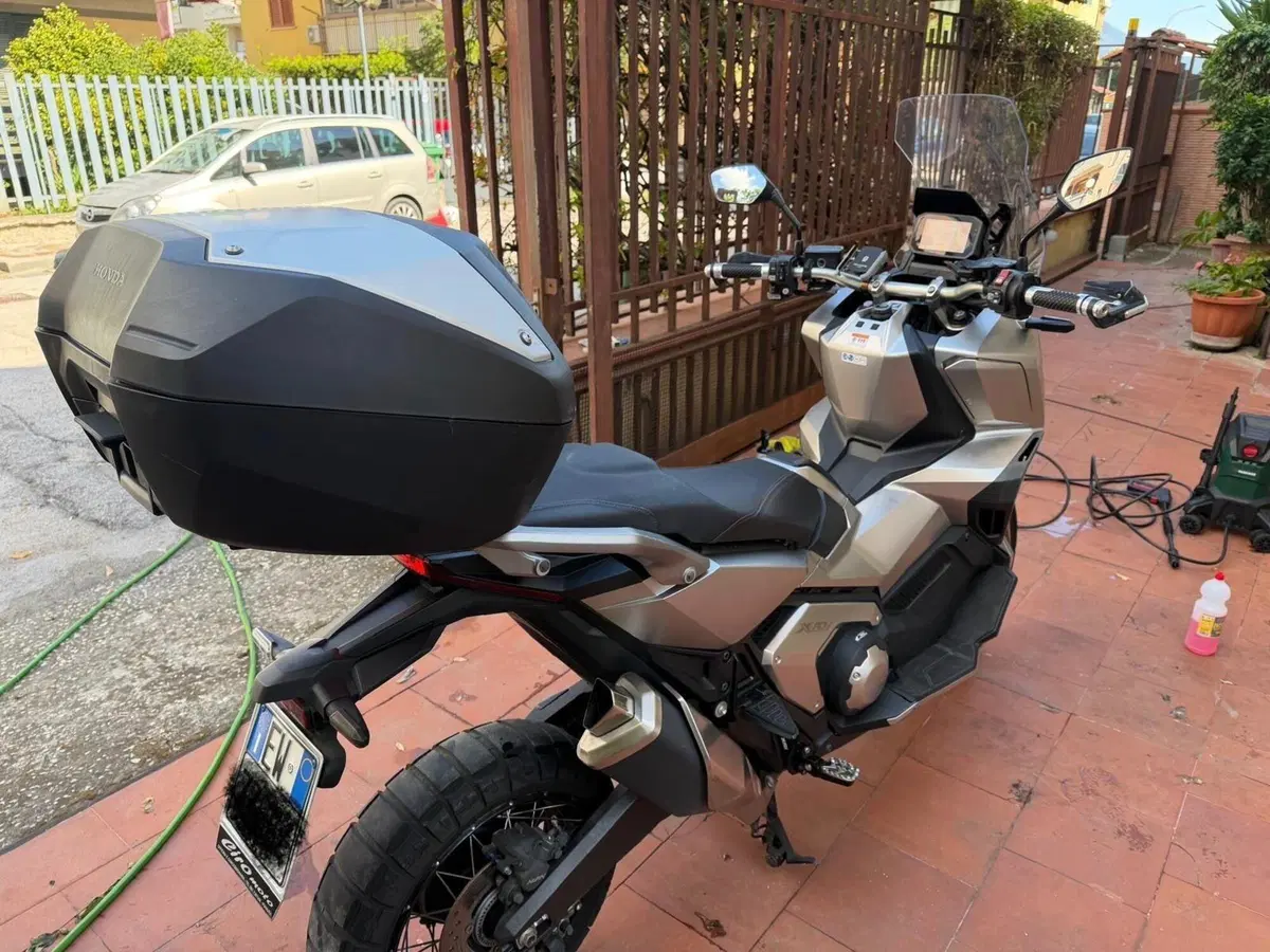 Honda X-ADV 750 DCT (2021 - 24) (4)