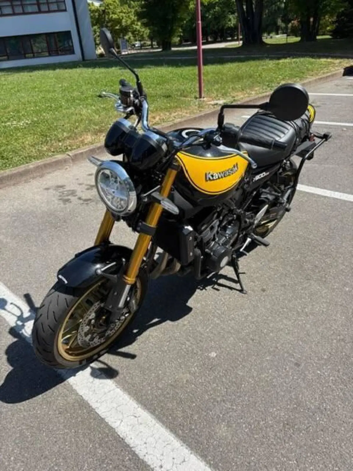 Kawasaki Z 900 RS (2022 - 25) (6)