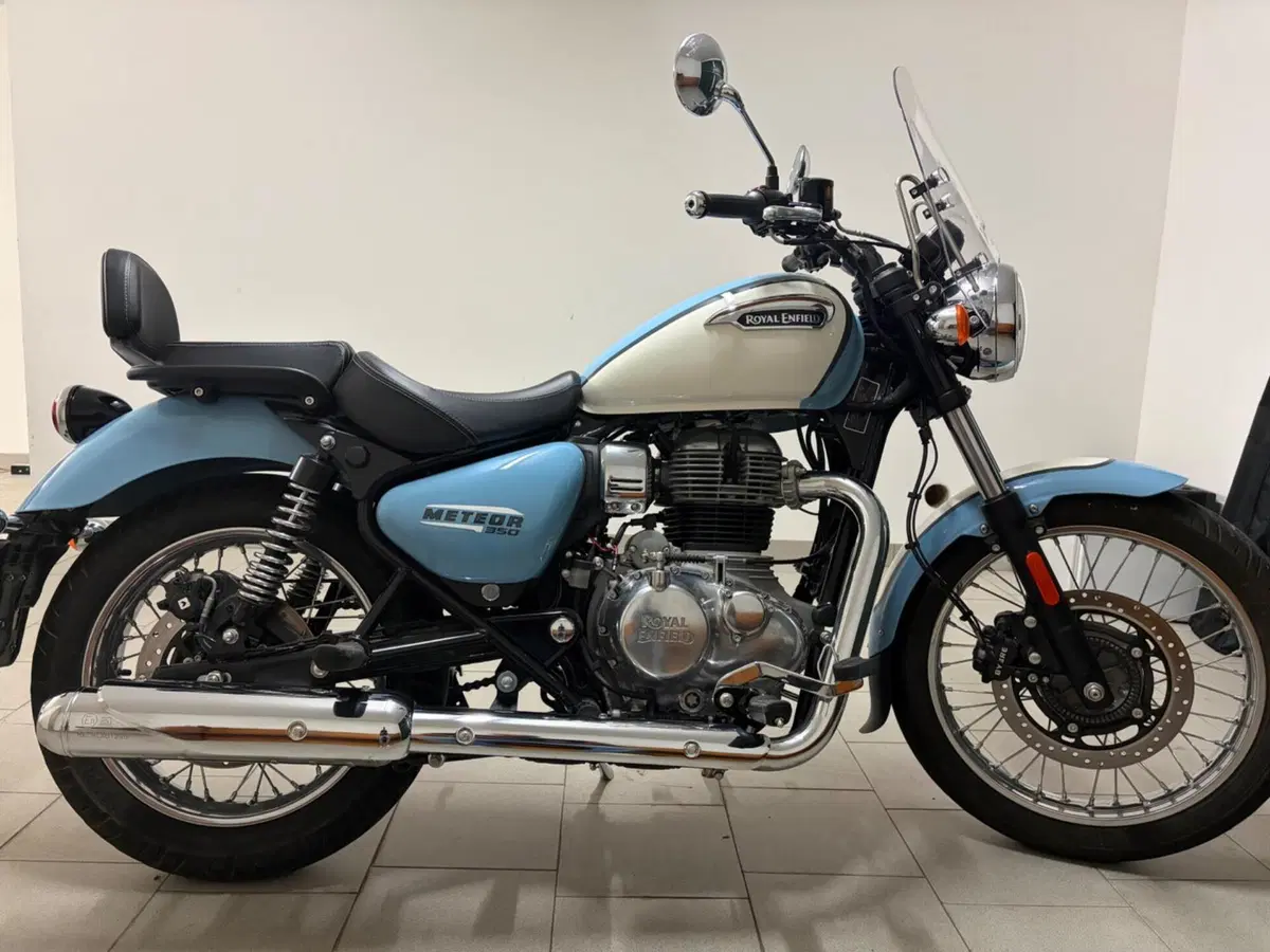 Royal Enfield Meteor 350 Aurora (2024 - 26)