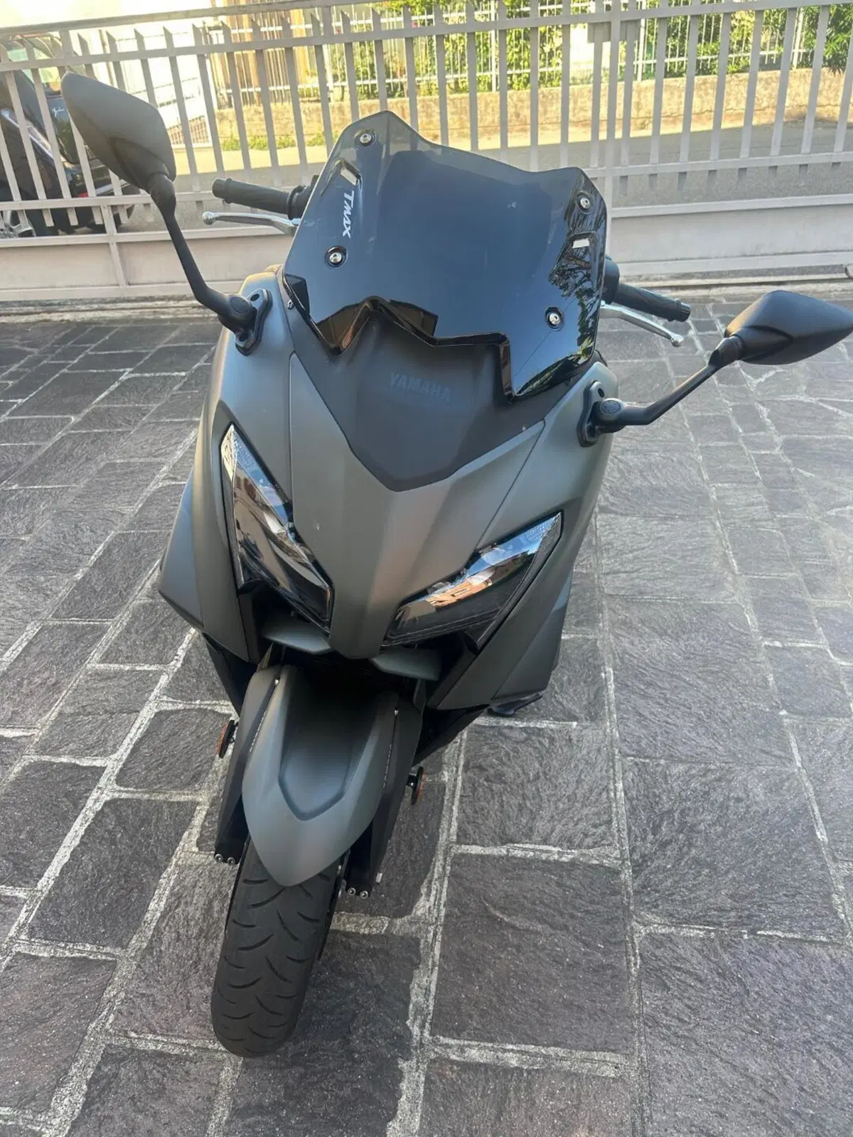 Yamaha T-Max 560 (2025 - 26)