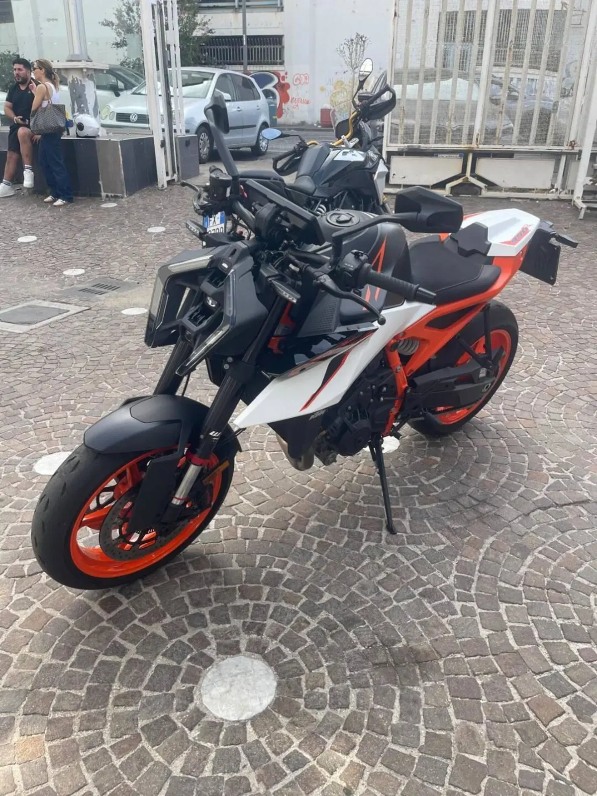KTM 990 Duke R (2026) (2)