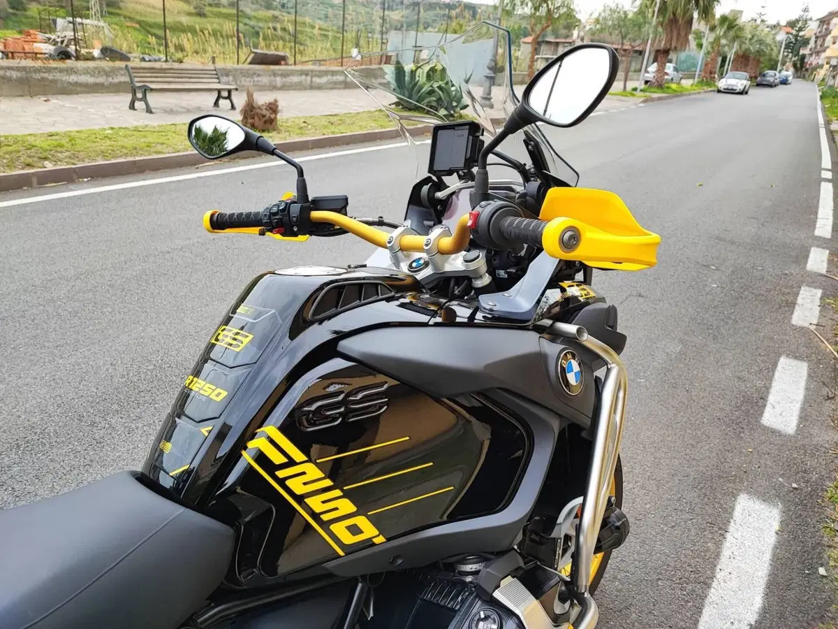 Bmw R 1250 GS Adventure - Edition 40 Years GS (2020 - 21) (2)