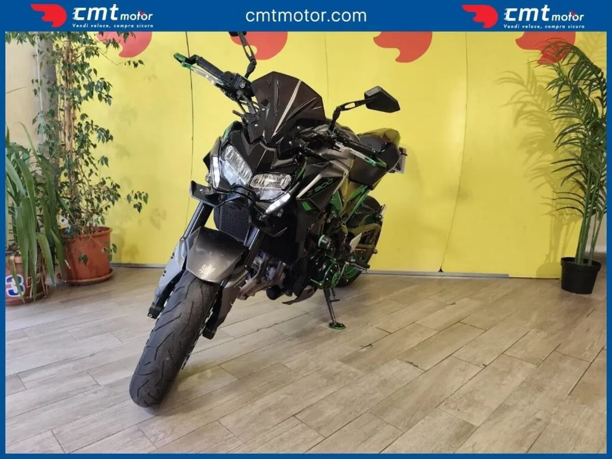 Kawasaki Z 900 A2 (2021 - 24) (2)