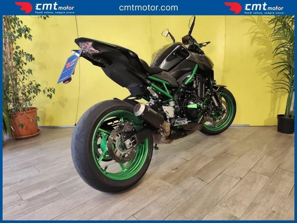 Kawasaki Z 900 A2 (2021 - 24) (4)