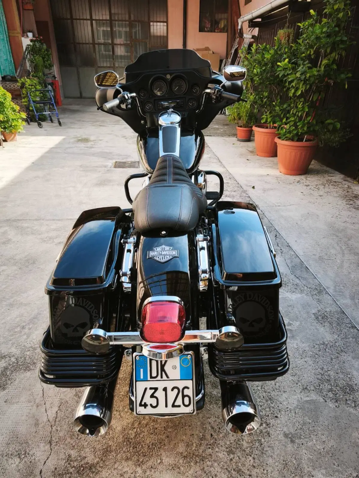 Harley-Davidson 1584 Electra Glide Standard (2008 - 10) - FLHT (3)