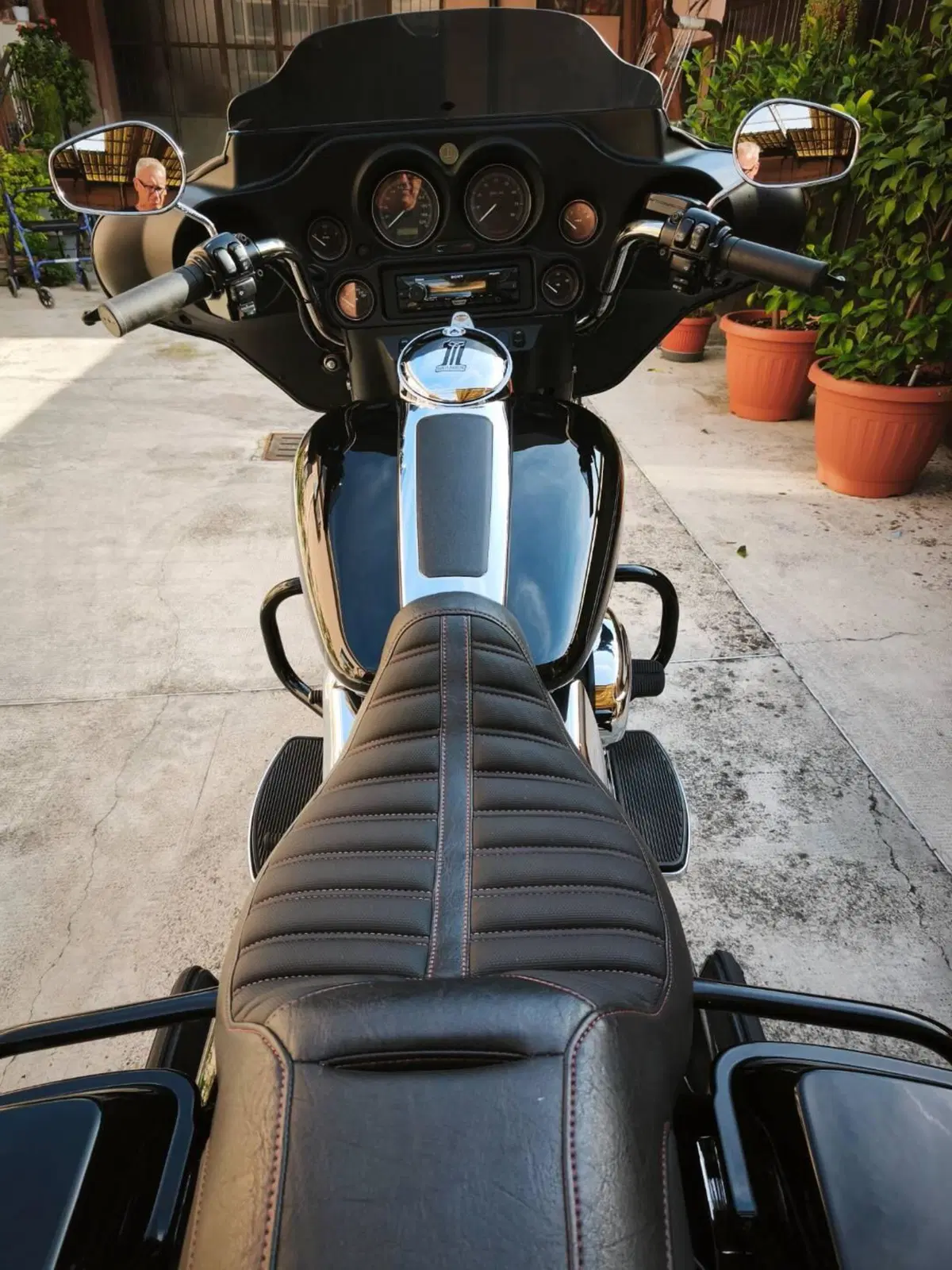 Harley-Davidson 1584 Electra Glide Standard (2008 - 10) - FLHT (6)