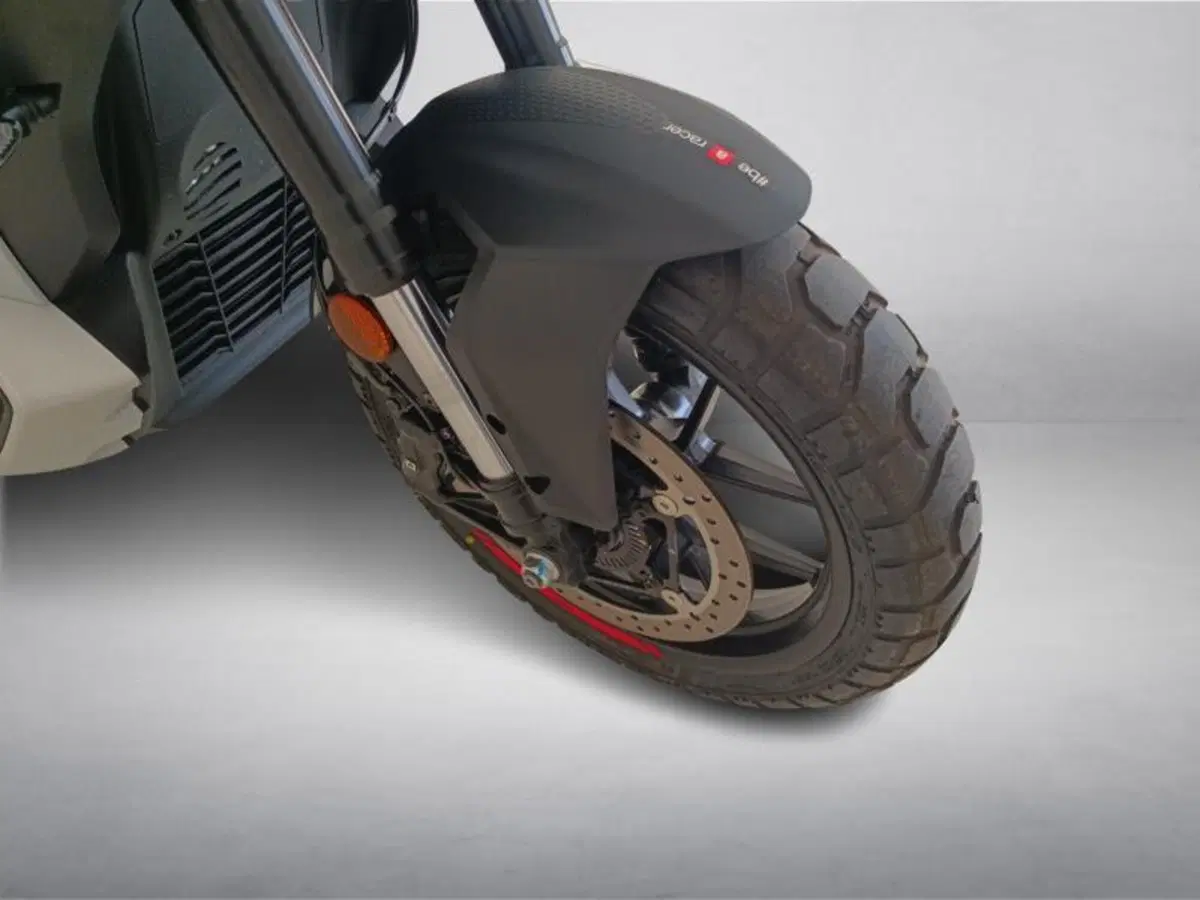 Aprilia SR GT 400 (2026) (13)