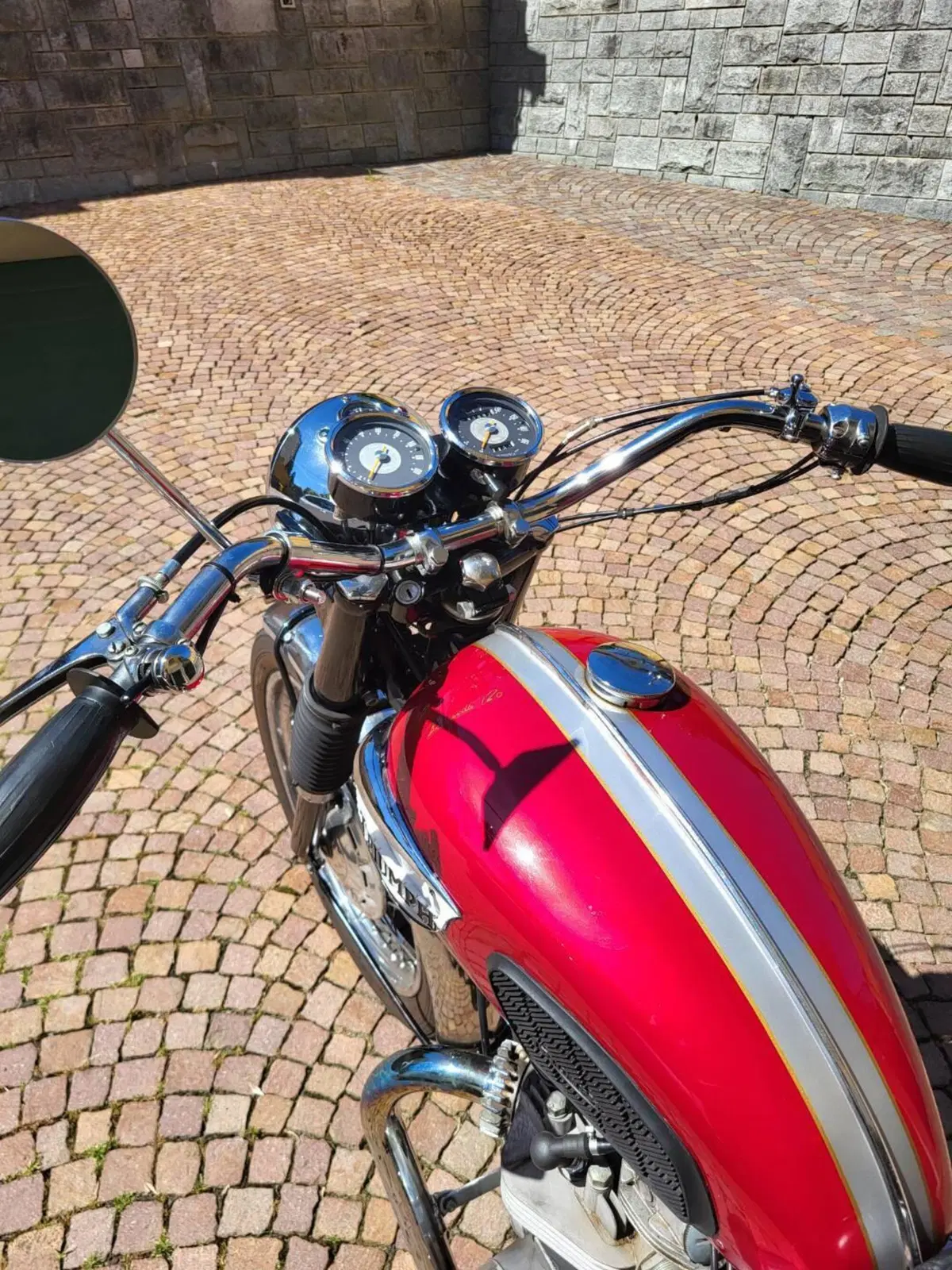 Triumph Bonneville t120R (4)