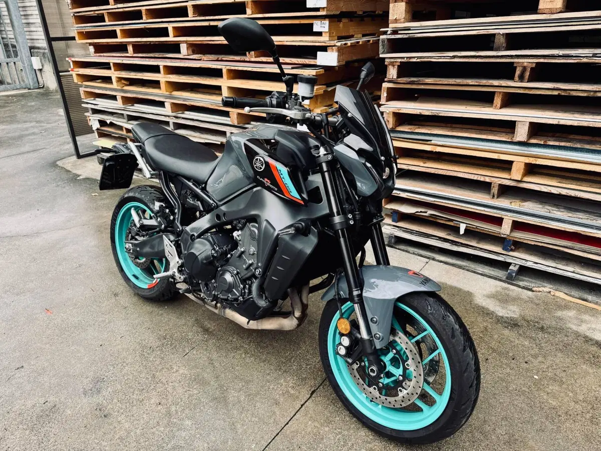 Yamaha MT-09 (2021 - 23) (2)