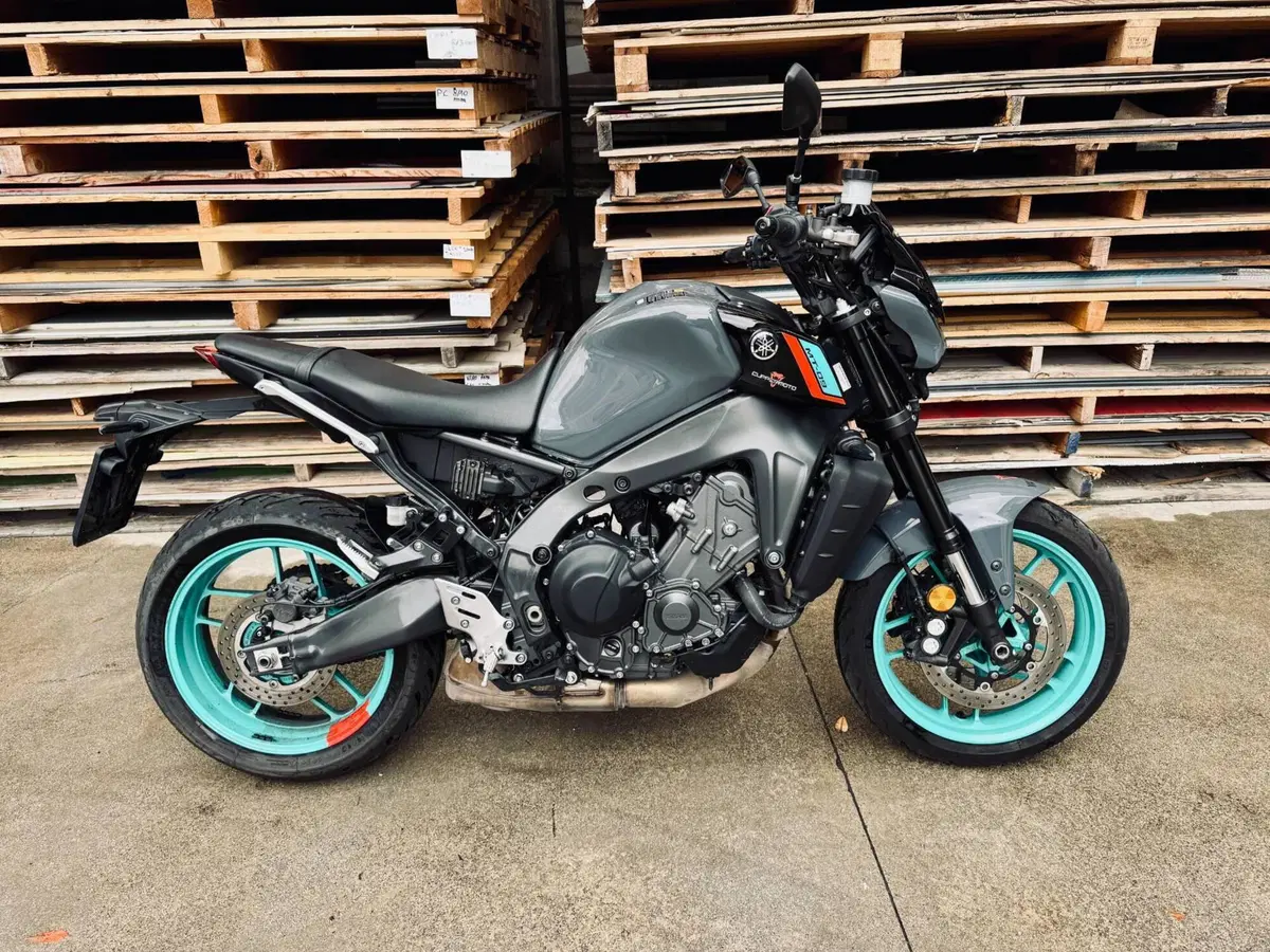 Yamaha MT-09 (2021 - 23) (4)