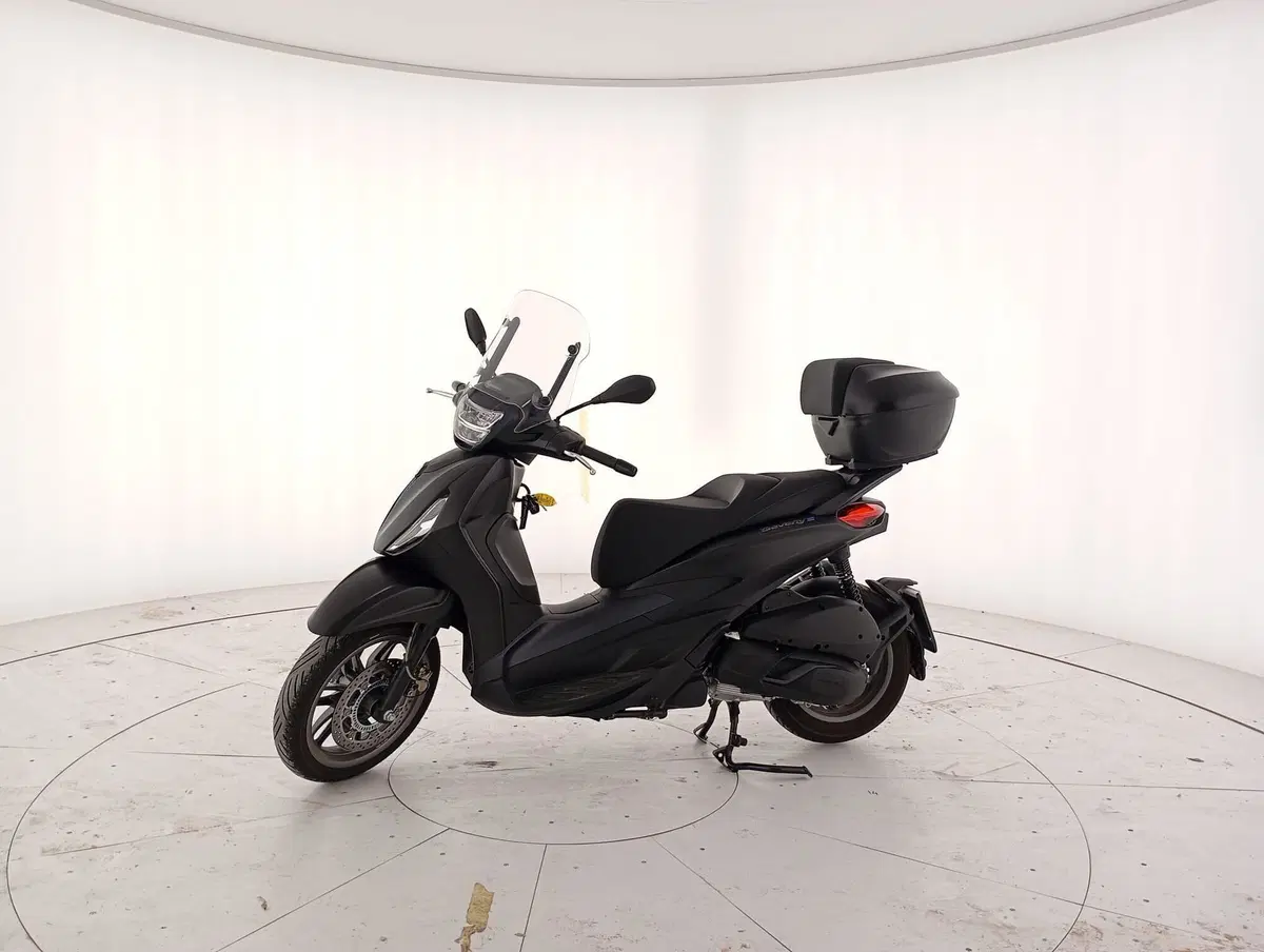 Piaggio Beverly 310 S (2025 - 26) (2)