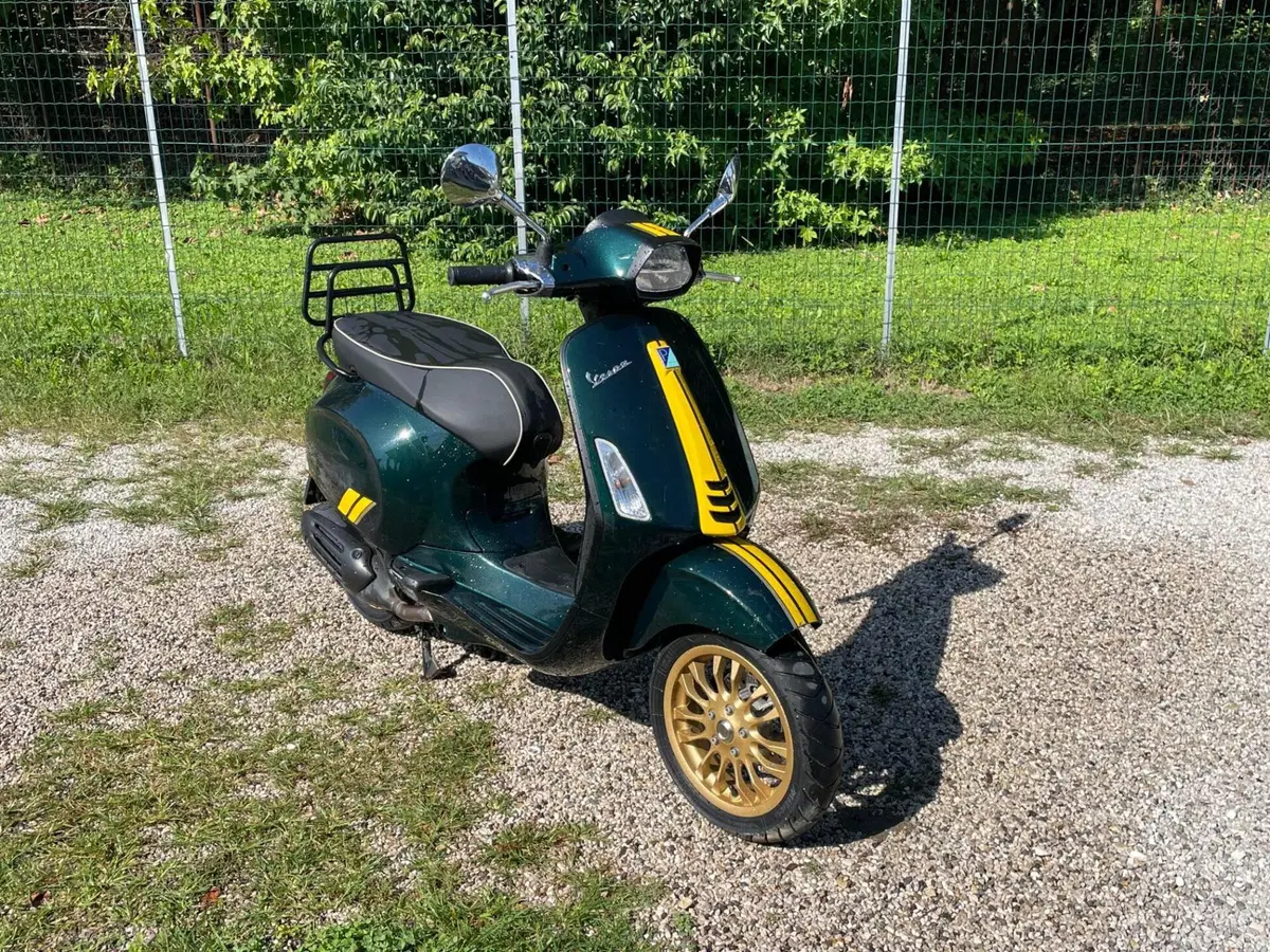 Vespa Sprint 50 Racing Sixties (2021 - 22) (3)