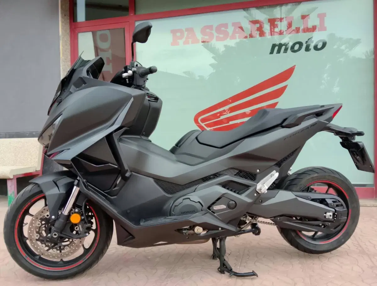 Honda Forza 750 (2025 - 26)