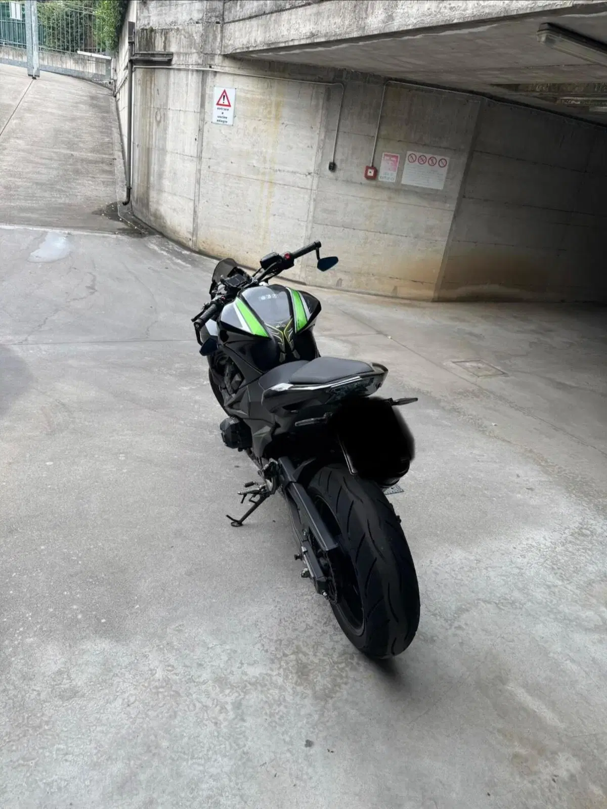 Kawasaki Z 800 ABS (2012 - 16) (4)