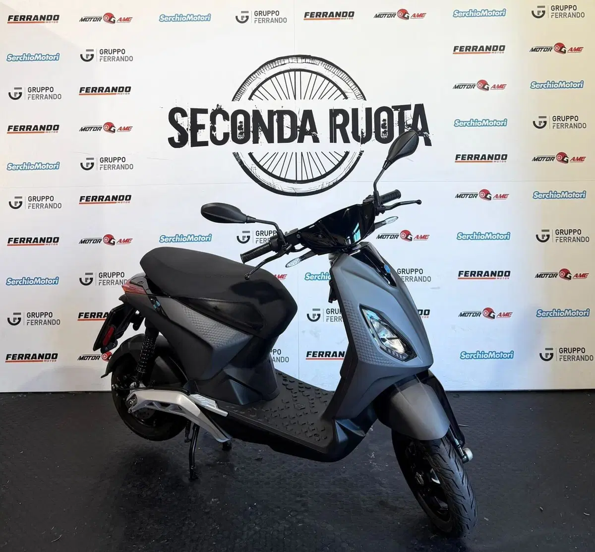 Piaggio 1 Active (2022 - 26) (2)