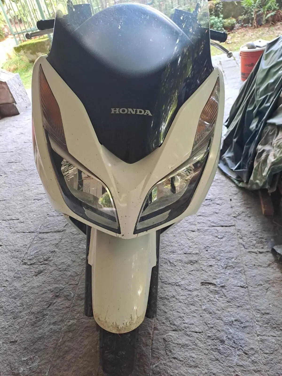 Honda Forza 300 ABS (2013 - 17) (3)