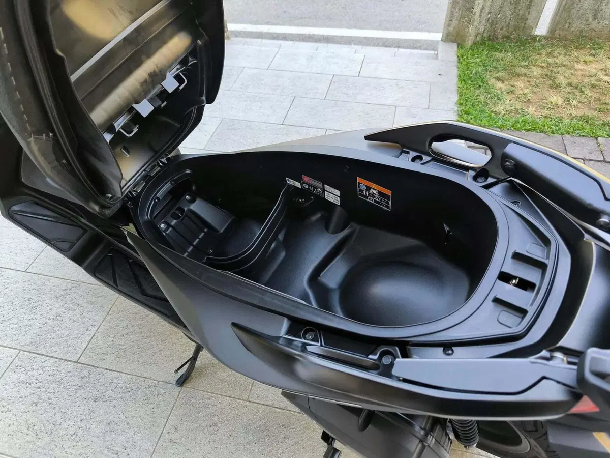 Honda Forza 125 (2023 - 24) (9)
