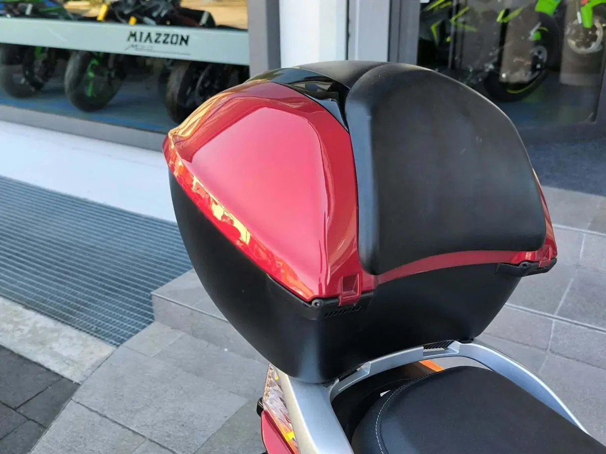 Honda SH 300 i ABS (2016 - 20) (3)