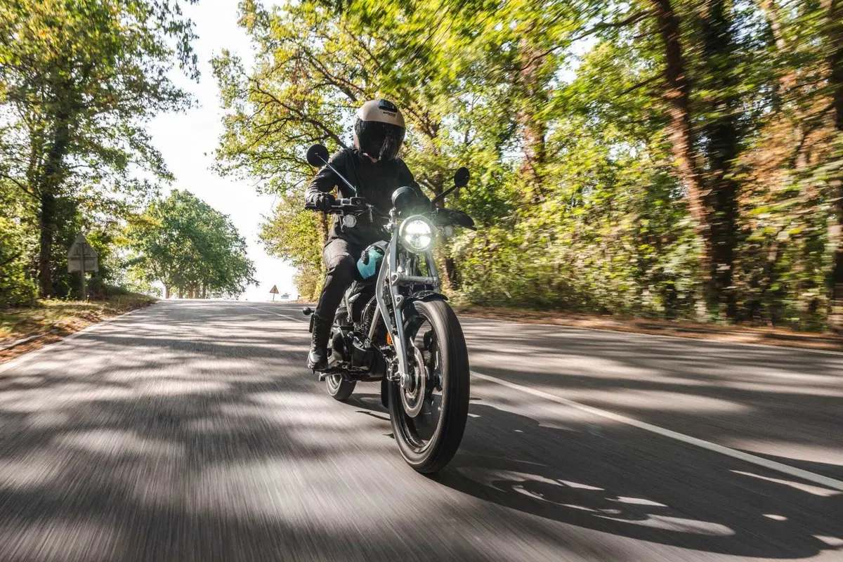 Royal Enfield Flying Flea C6, il ritorno della Pulce Volante! (5)