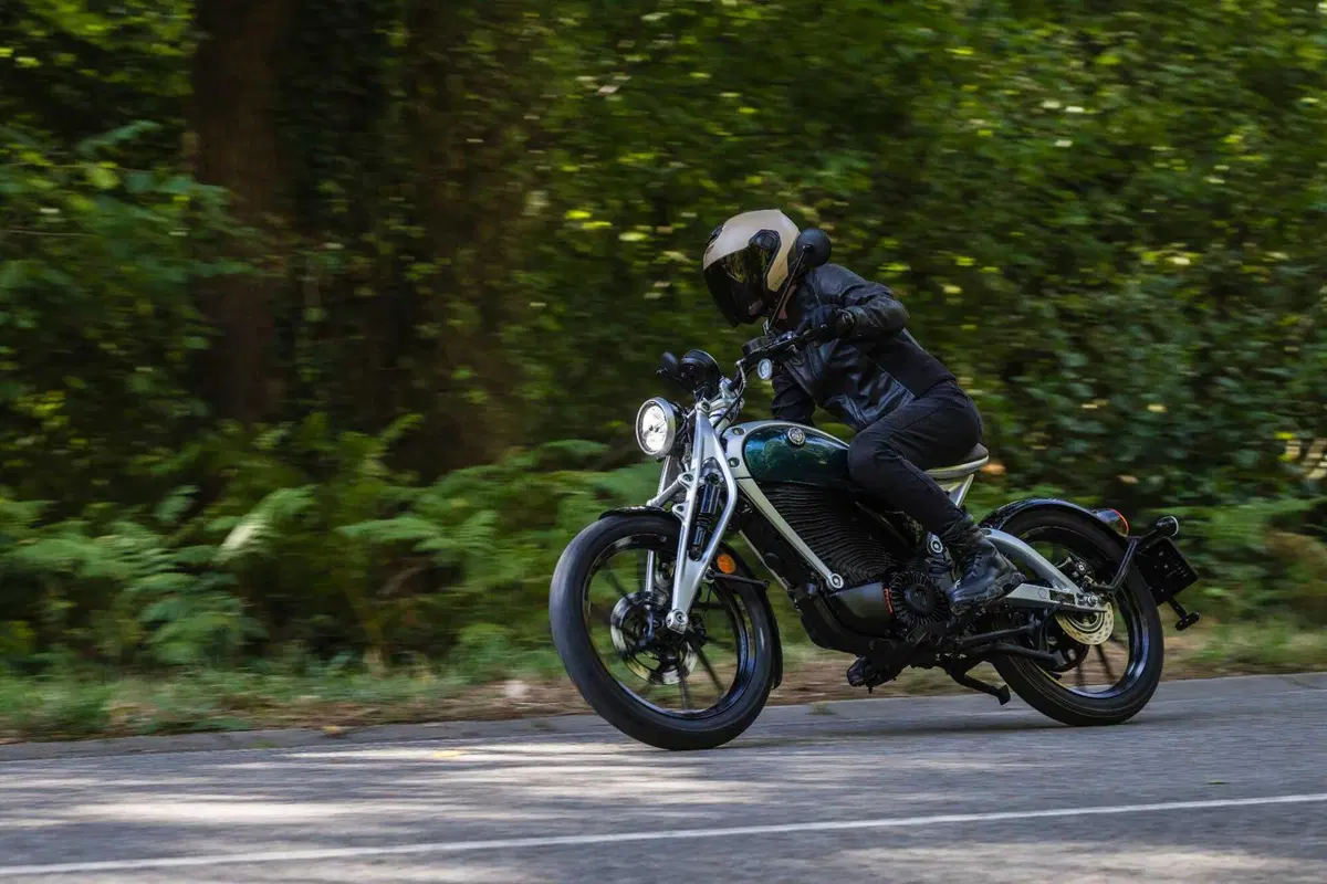 Royal Enfield Flying Flea C6, il ritorno della Pulce Volante! (12)
