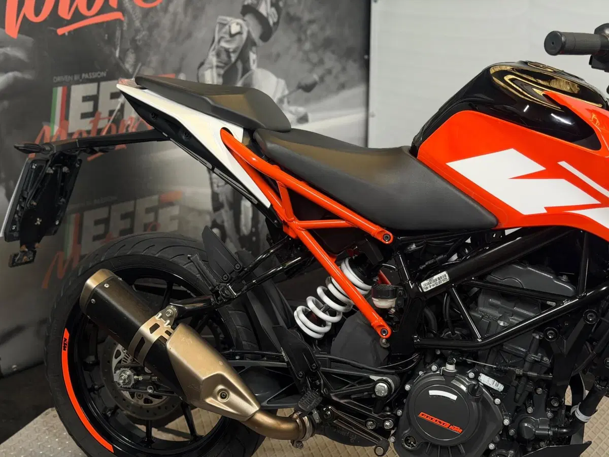 KTM 125 Duke ABS (2017 - 20) (3)