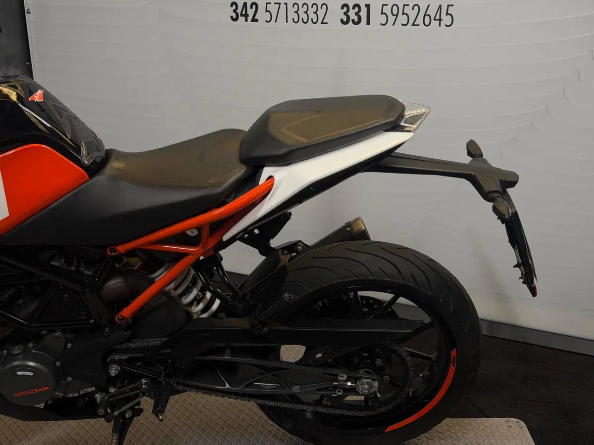 KTM 125 Duke ABS (2017 - 20) (10)