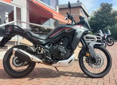Honda Transalp XL750 (2026) usata
