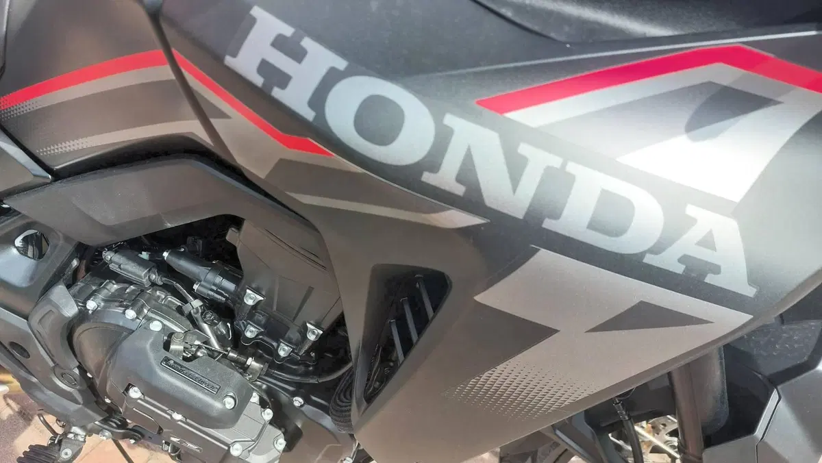 Honda Transalp XL750 (2026) (2)