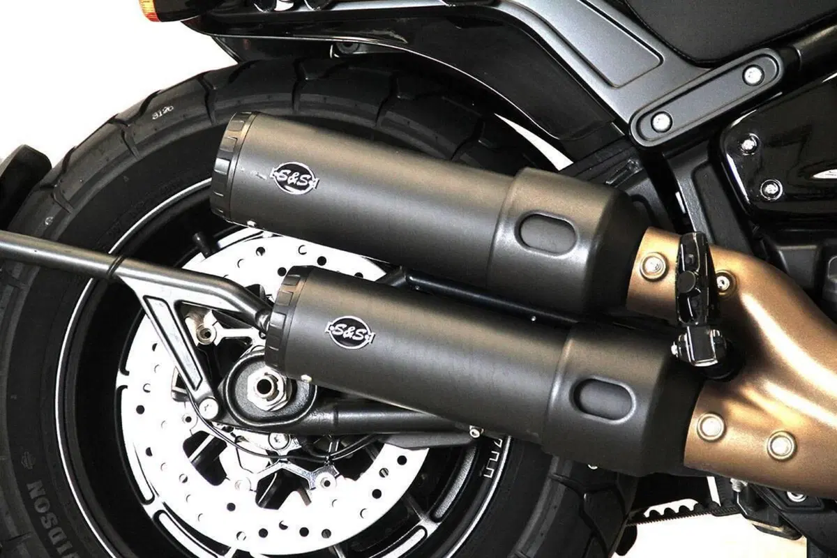 Harley-Davidson 107 Fat Bob (2017 - 20) - FXFB (4)