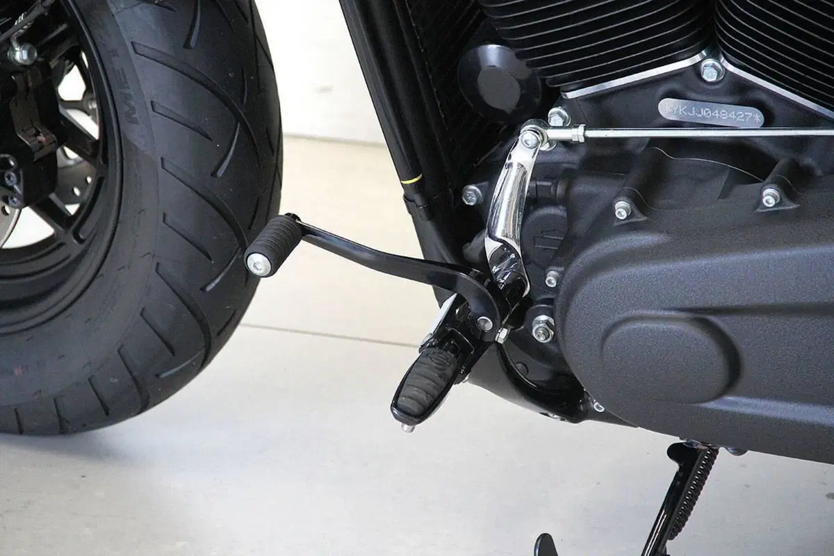 Harley-Davidson 107 Fat Bob (2017 - 20) - FXFB (17)