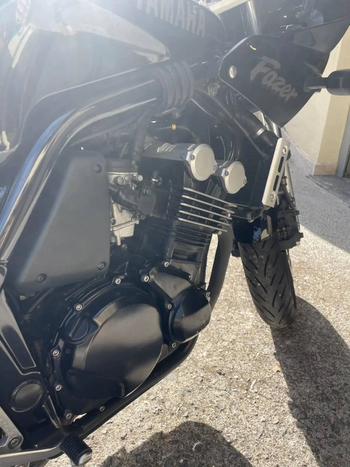 Yamaha FZS 600 Fazer (1998 - 01) (3)
