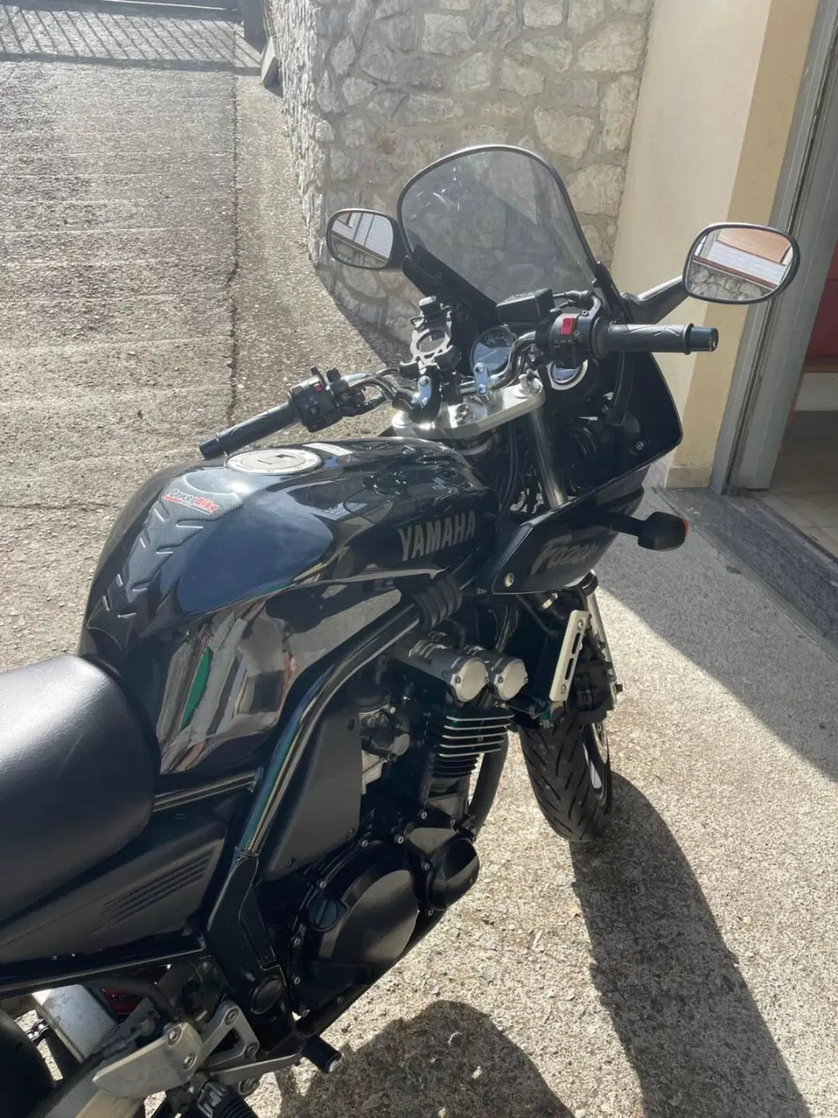 Yamaha FZS 600 Fazer (1998 - 01) (4)