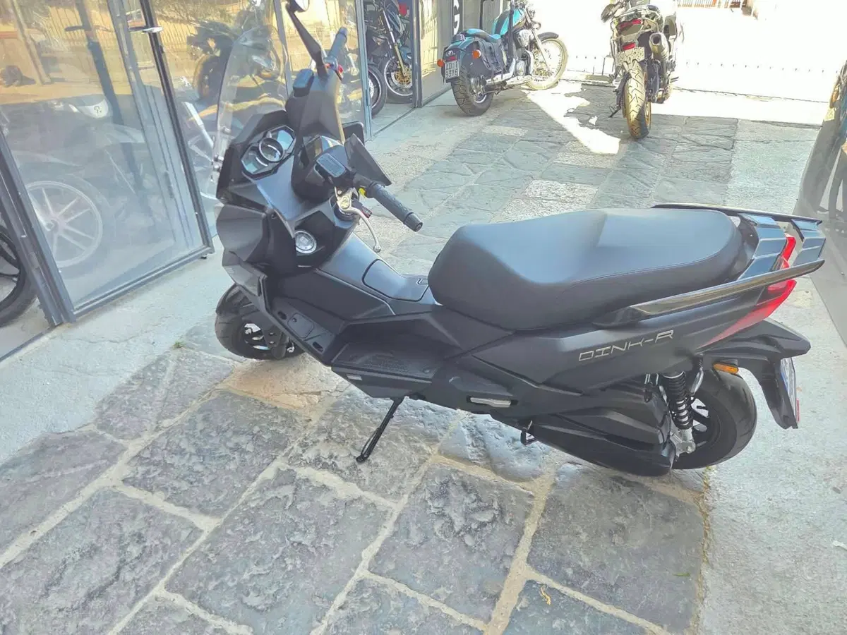 Kymco Dink R 125 Tunnel (2023 - 26) (7)