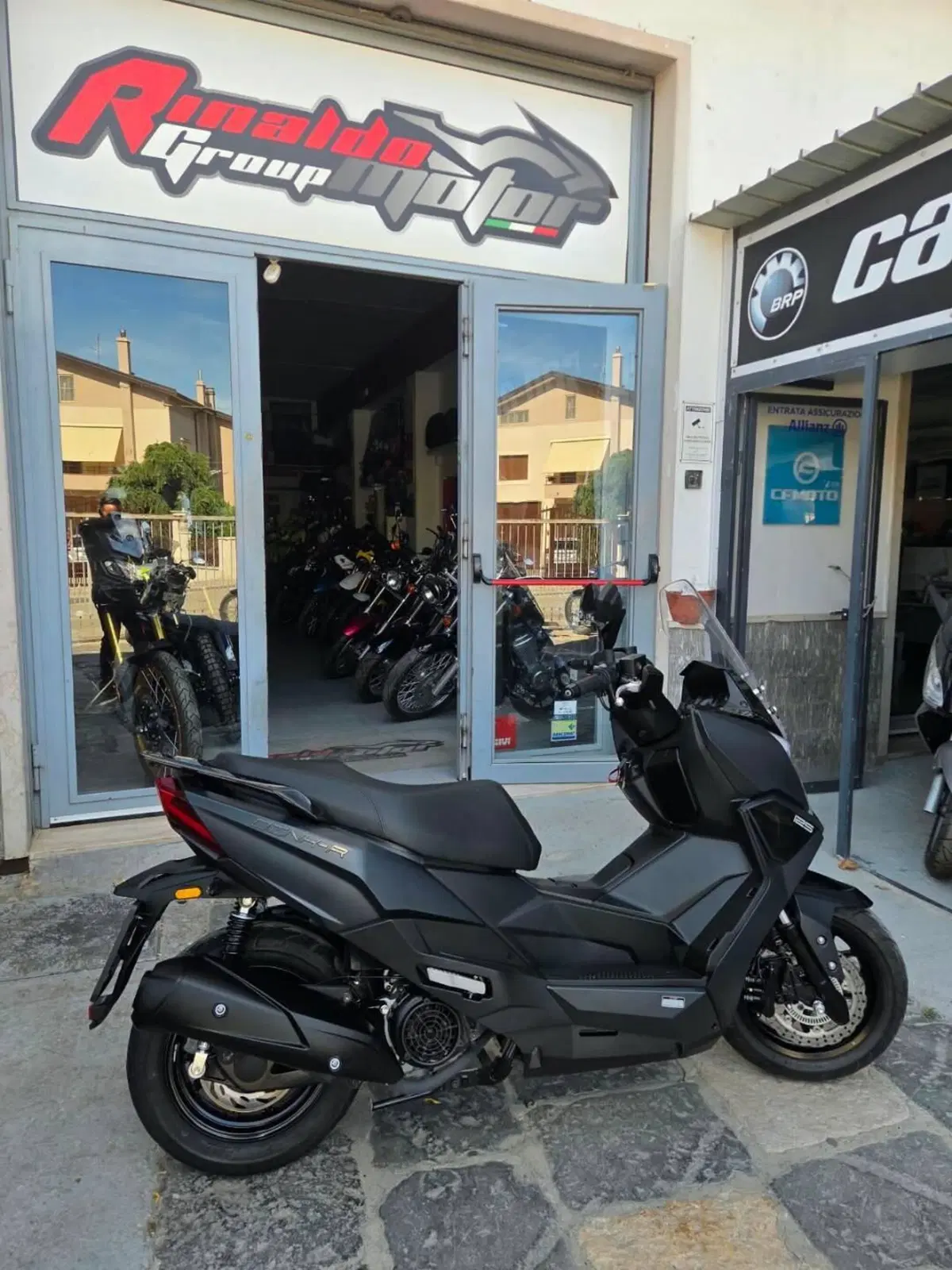 Kymco Dink R 125 Tunnel (2023 - 26) (4)