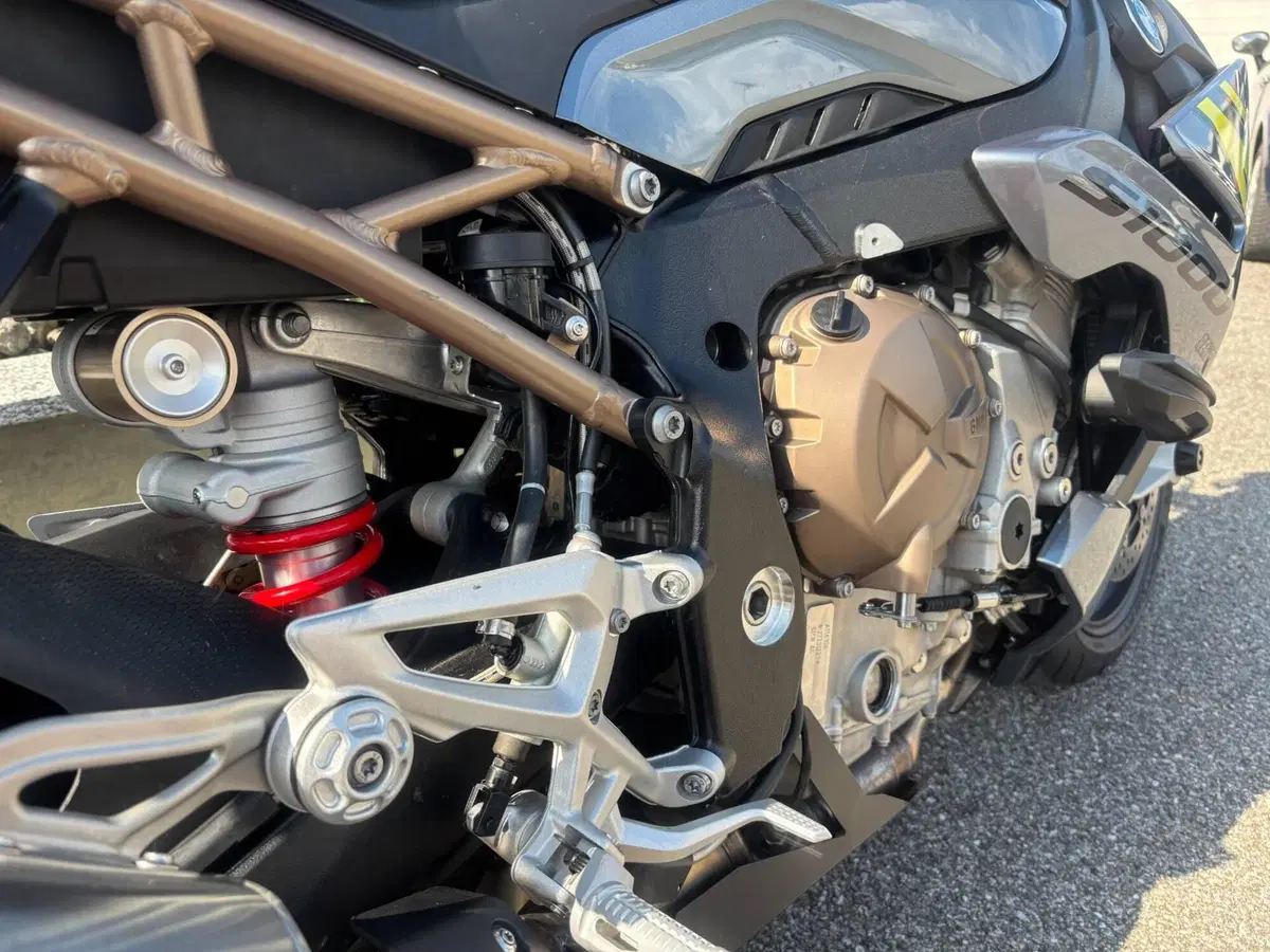 Bmw S 1000 R (2021 - 24) (7)