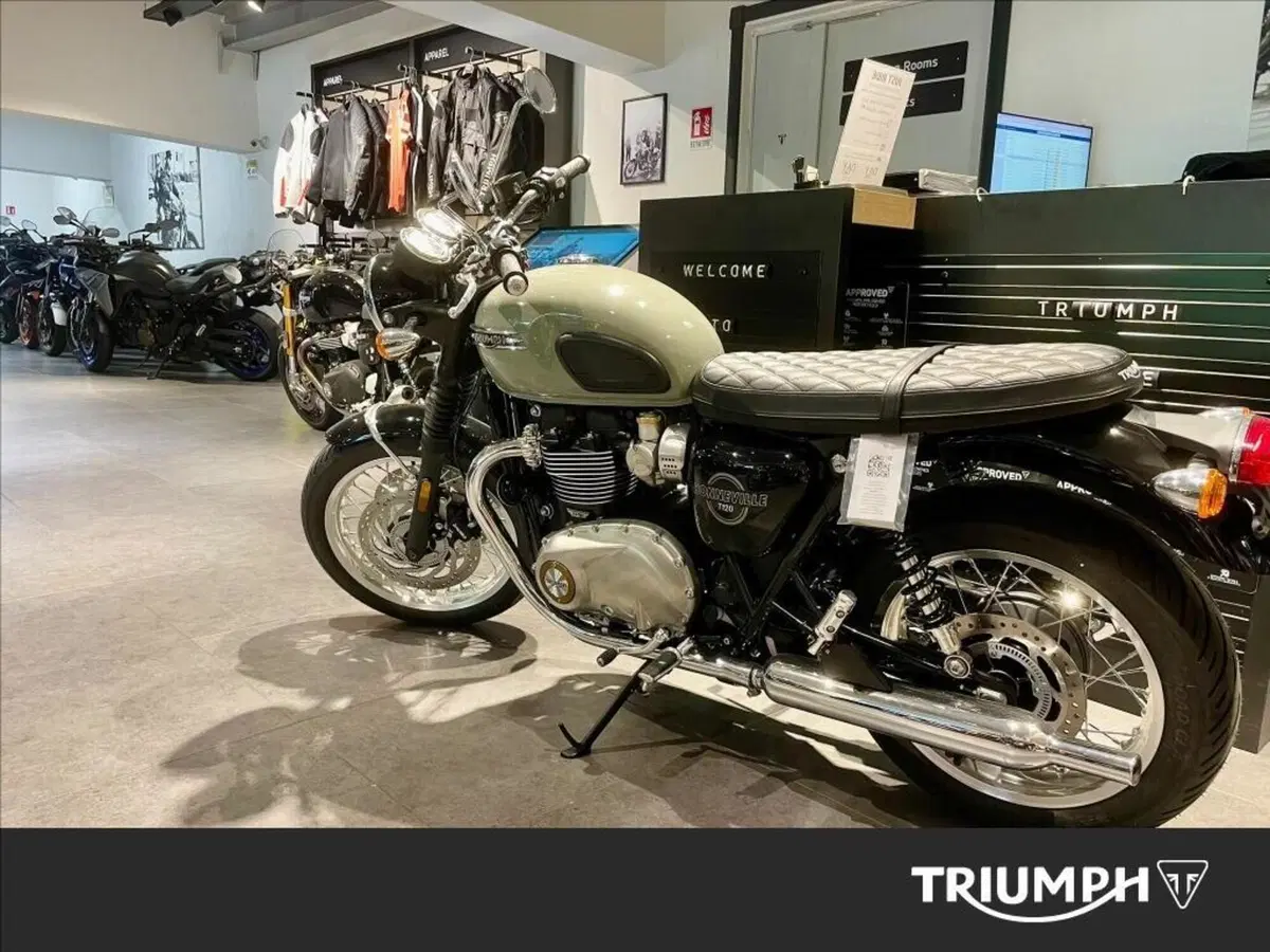 Triumph Bonneville T120 (2026) (3)