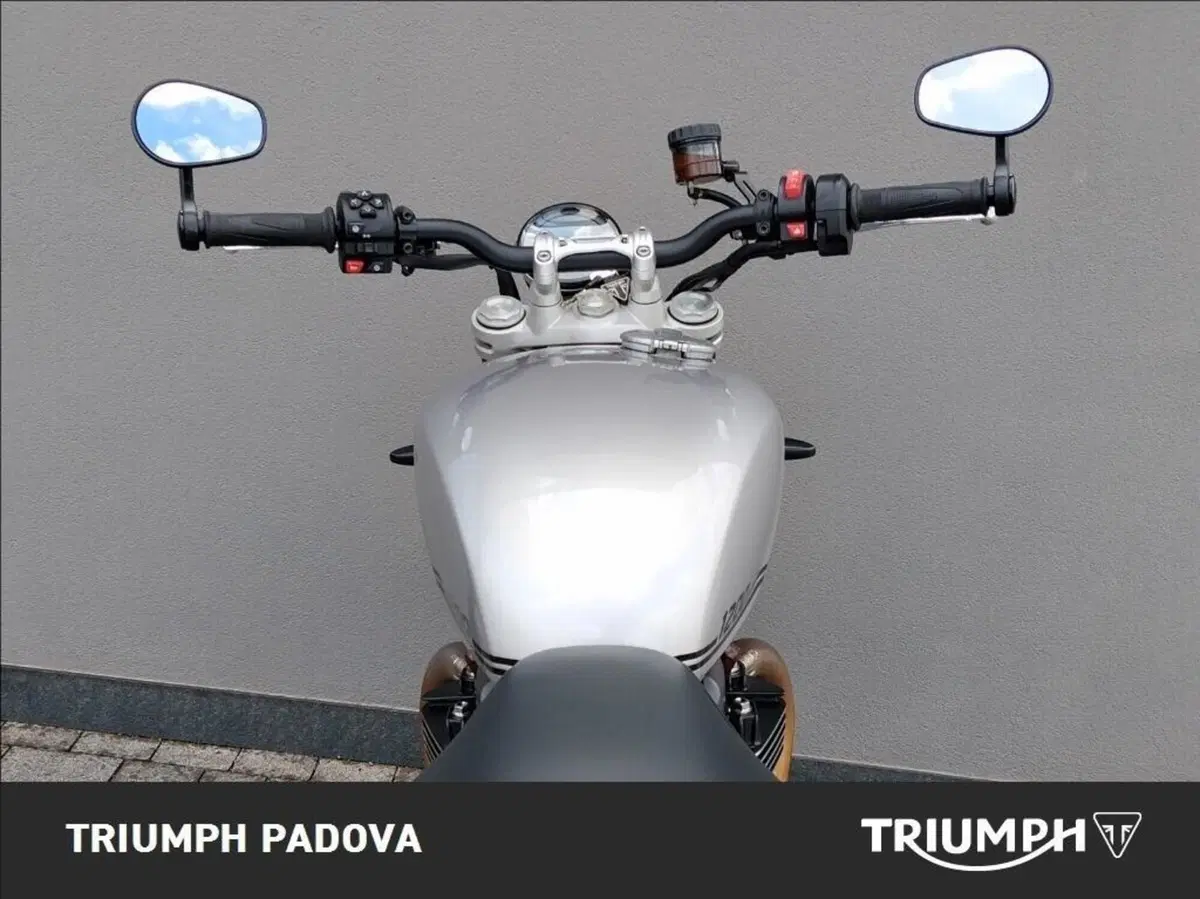 Triumph Speed Twin 1200 (2025 - 26) (11)