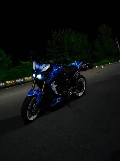 Yamaha MT-09 SP (2018 - 20) usata
