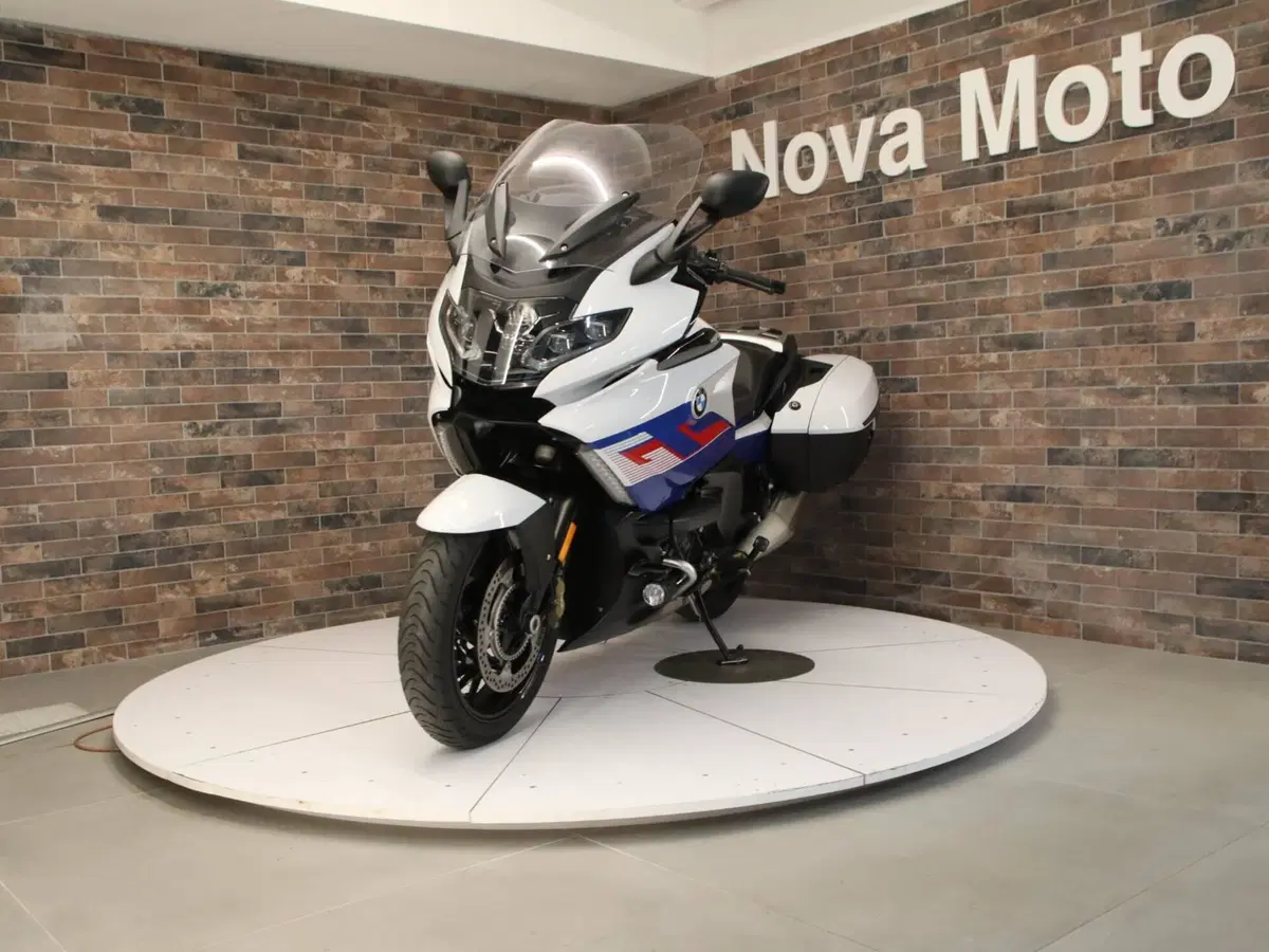 Bmw K 1600 GT (2022 - 27) (5)