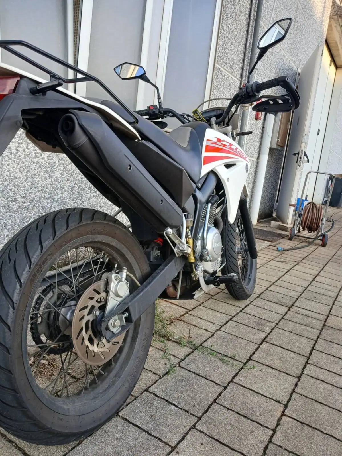 Yamaha XT 125 X (2005 - 11) (4)