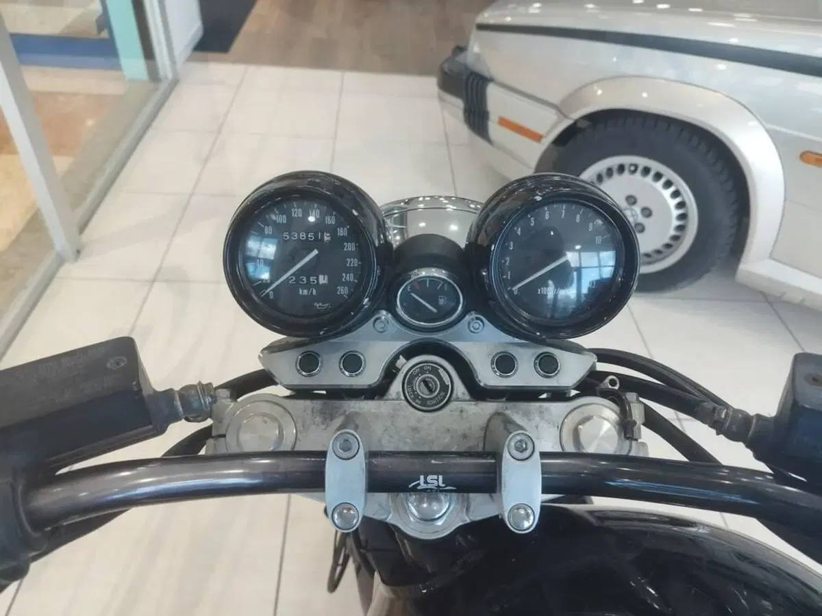 Suzuki GSX 1200 (5)