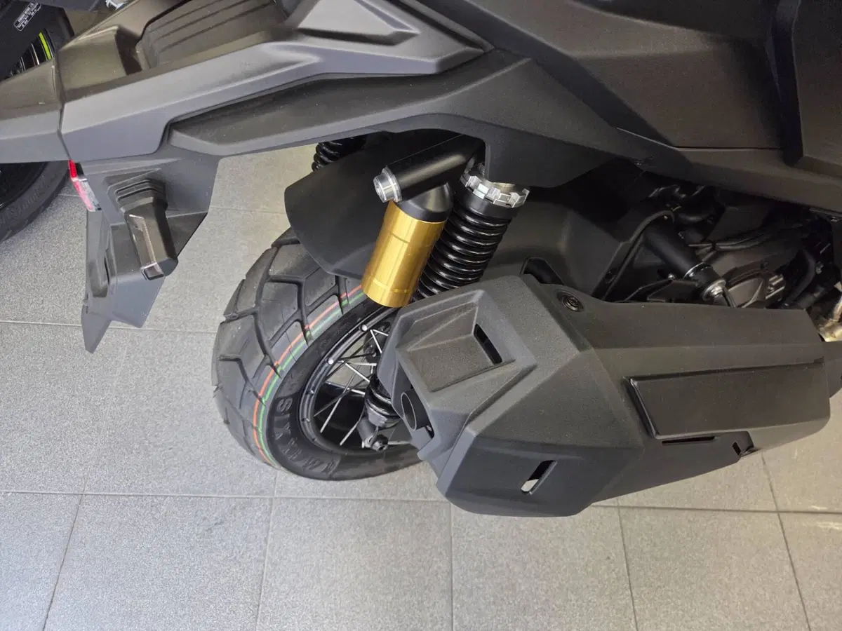 Voge SR450X (2026) (7)