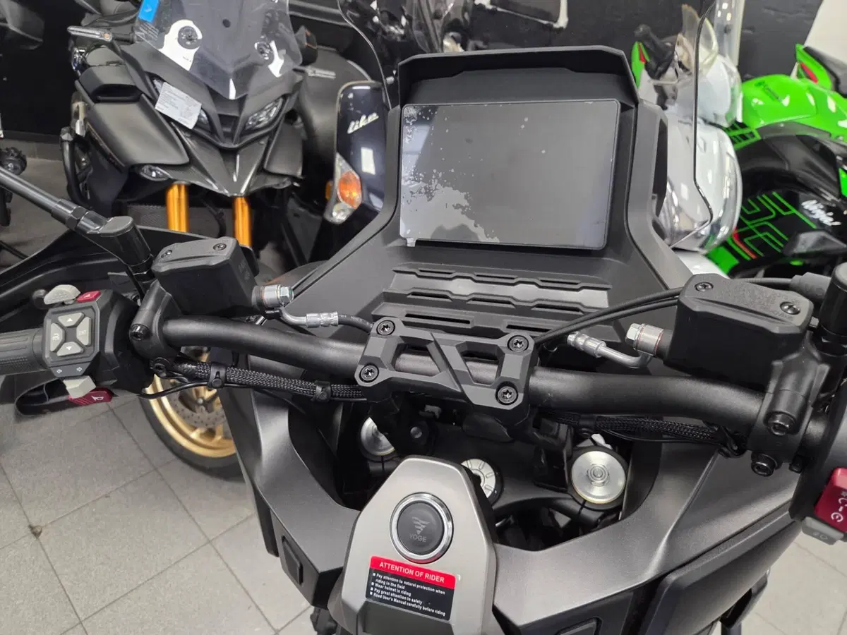 Voge SR450X (2026) (8)