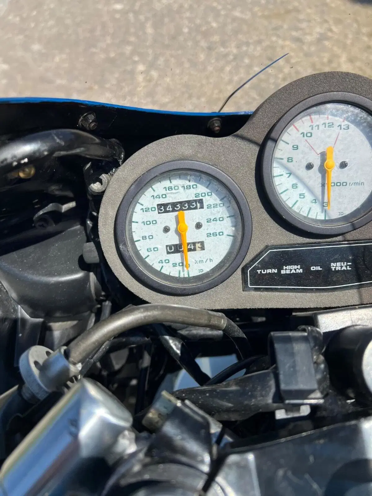 Suzuki Rg 500 gamma (2)