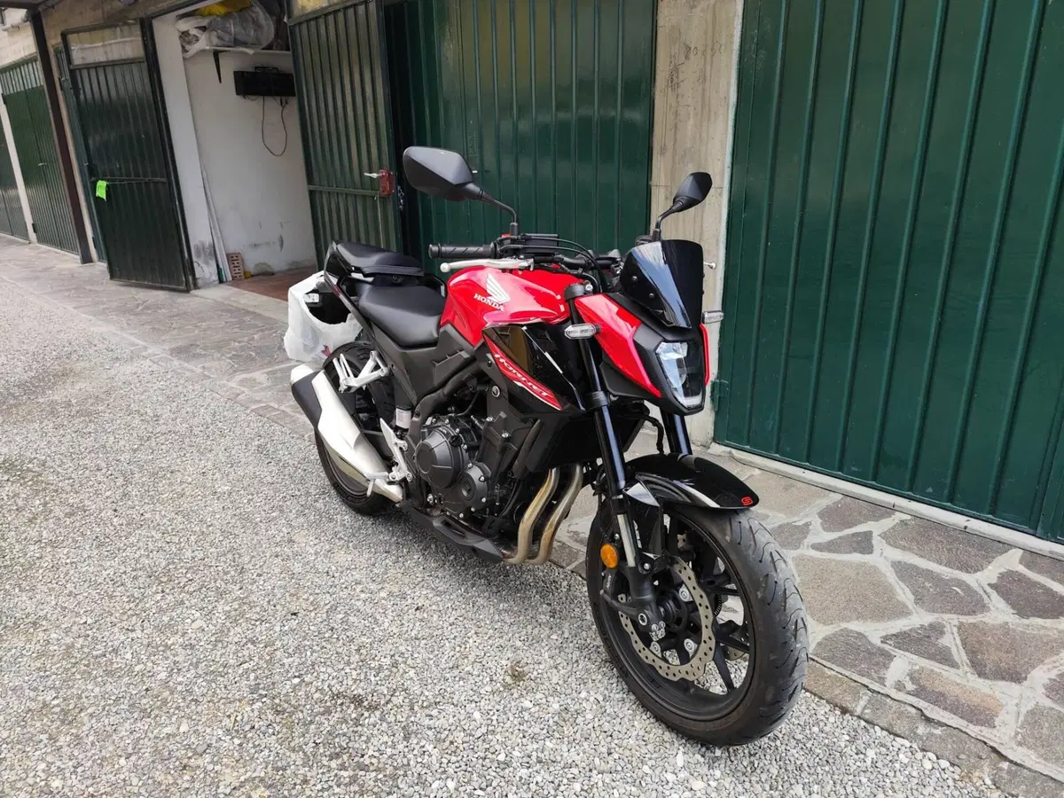 Honda CB 500 Hornet (2024 - 25) (13)