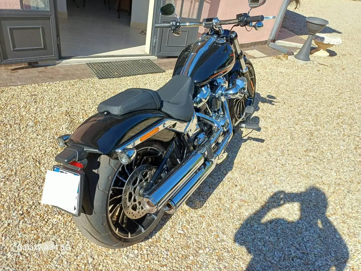 Harley-Davidson Breakout 117 (2023 - 24) (3)